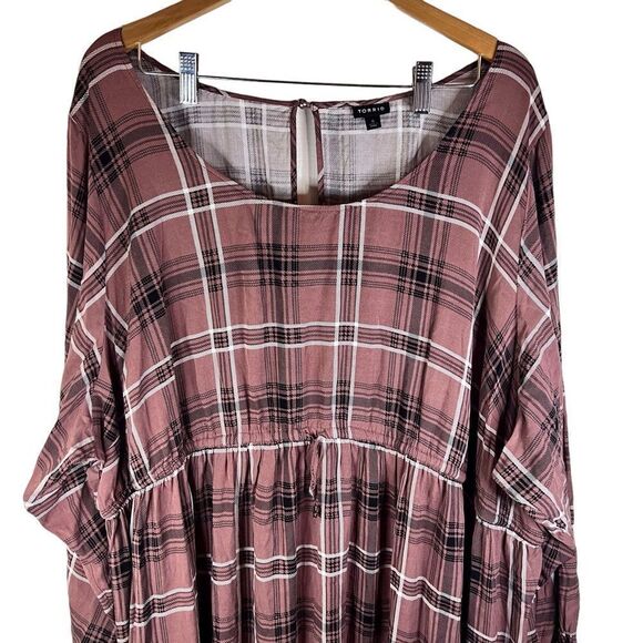 Torrid 6X Plaid Flowy Scoop Neck Dress with Eyelet Hook on Back.  New Condition - Picture 2 of 10